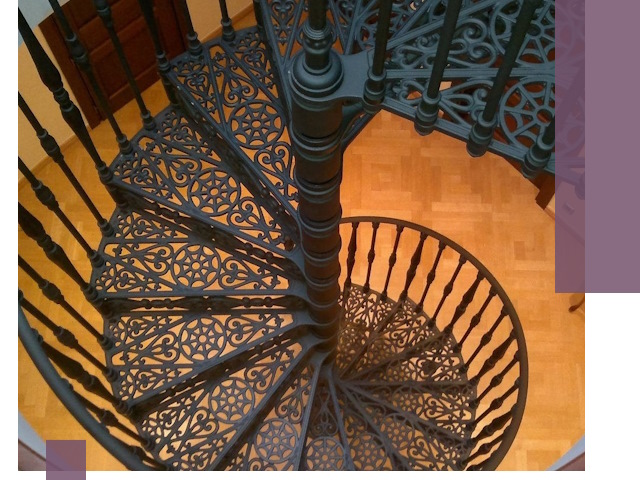 Винтовые лестницы под ключ в Новошахтинске: производство и монтаж