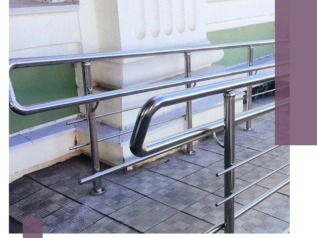 Ограждения пандусов из металла и нержавейки в Новошахтинске