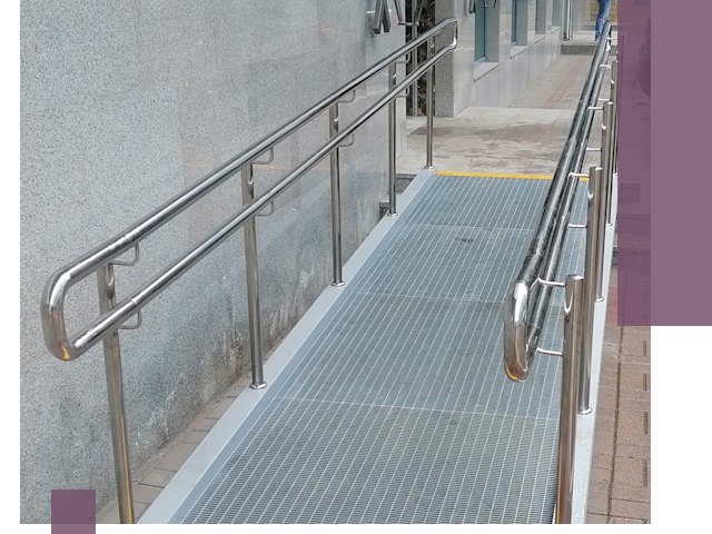 Пандусы для инвалидов в Новошахтинске — изготовление и монтаж