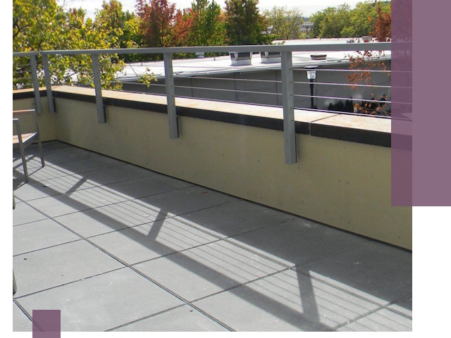 Металлические парапеты под ключ в Новошахтинске: монтаж и изготовление