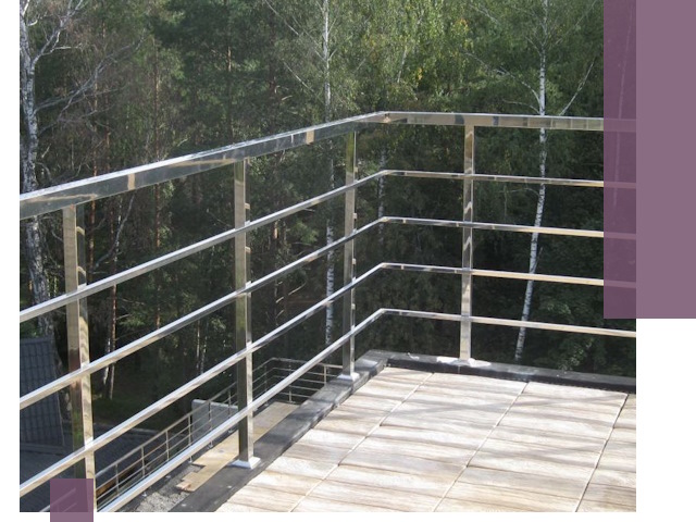 Парапеты из нержавеющей стали в Новошахтинске — изготовление и монтаж