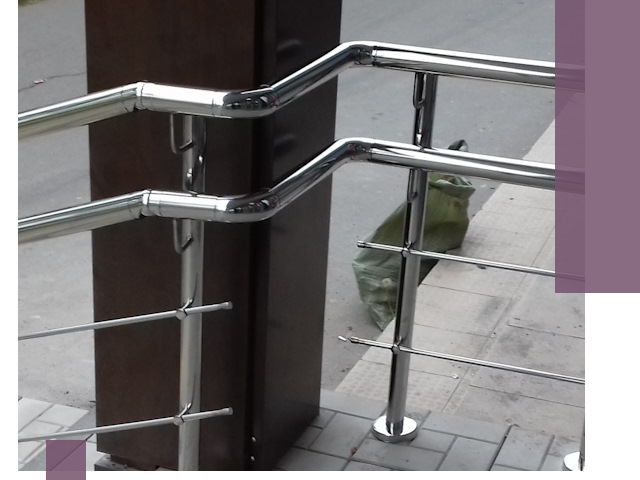 Монтаж поручней из нержавеющей стали в Новошахтинске качественно и быстро